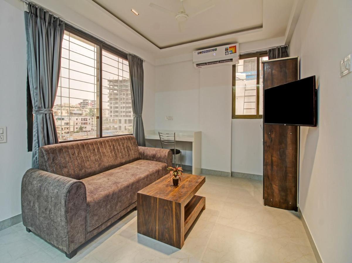 Collection O Crystal Hotel Pimpri-Chinchwad Exterior photo